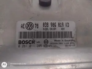 Foto de CENTRALITA MOTOR UCE VOLKSWAGEN PASSAT BERLINA (3B3) referencia 038906019KD foto 2