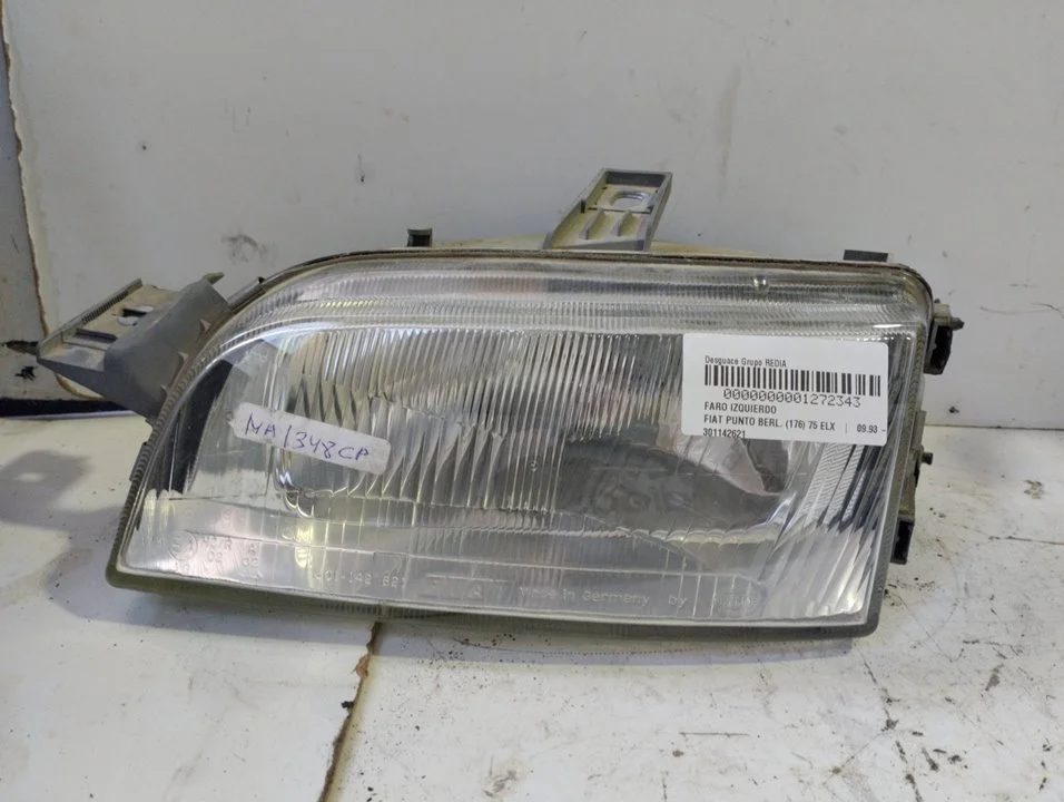 Foto de FARO IZQUIERDO FIAT I PUNTO (176) BERLINA 1.2 CAT (73 CV / 54 KW) referencia 301142621