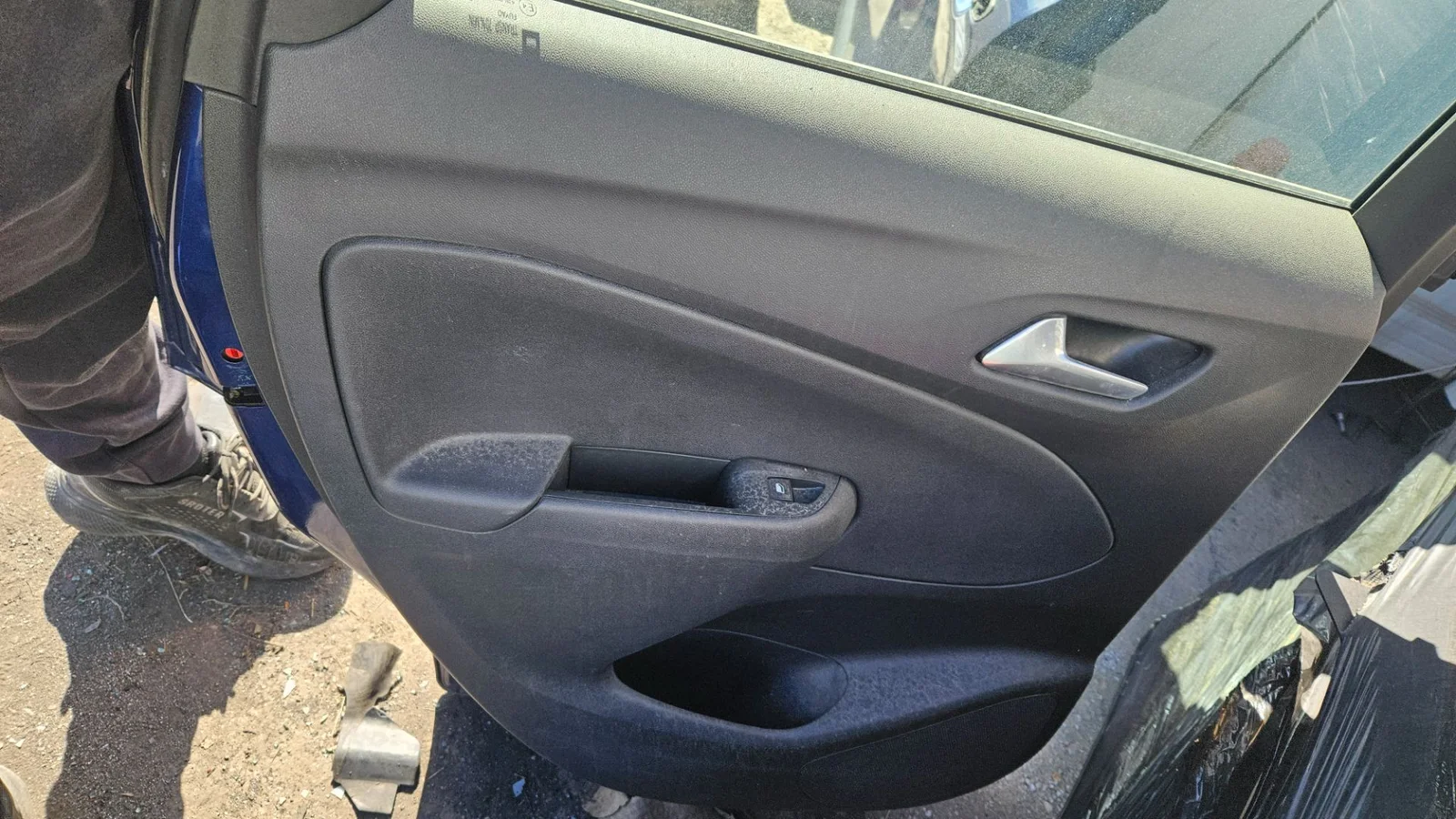 Foto de ELEVALUNAS TRASERO IZQUIERDO OPEL CROSSLAND X 1.2 (110 CV / 81 KW)