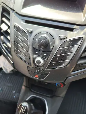 Foto de WARNING FORD FIESTA (CNN) 1.5 TDCi CAT (75 CV / 55 KW)