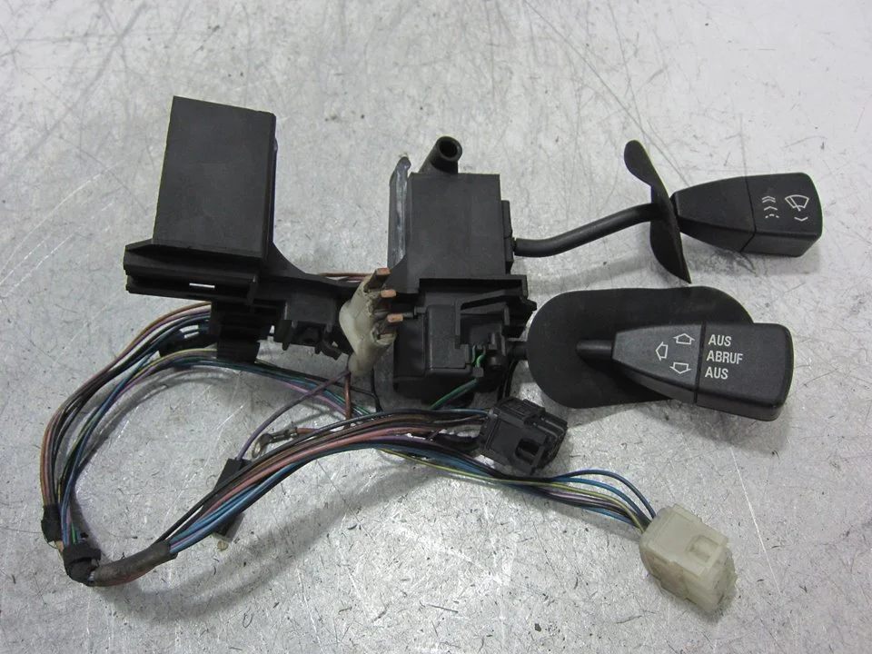 Foto de MANDO LIMPIA BMW SERIE 3 COMPACTO (E36) referencia 1378118