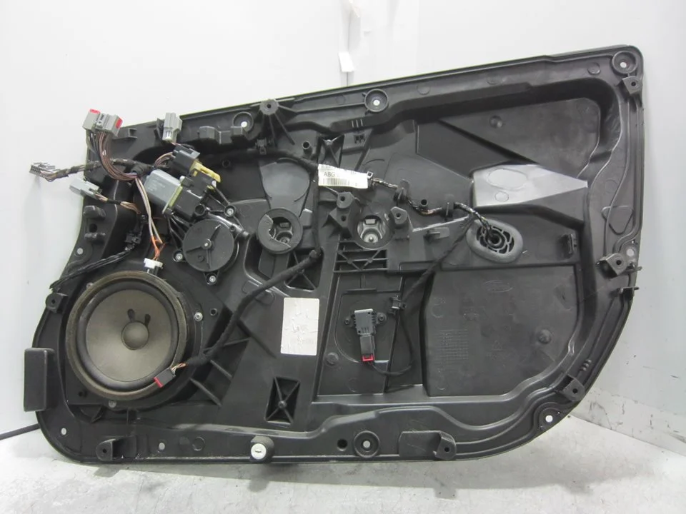 Foto de ELEVALUNAS DELANTERO DERECHO FORD FIESTA (CNN) 1.25 16V CAT (82 CV / 60 KW) referencia C1BBA045H16