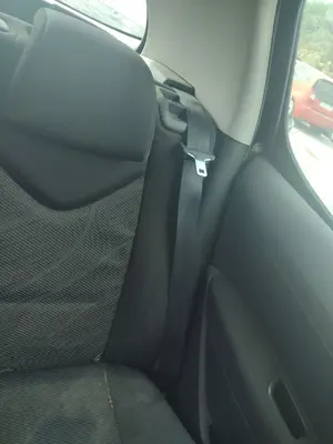 Foto de CINTURON SEGURIDAD TRASERO IZQUIERDO PEUGEOT 308 1.6 16V HDi (90 CV / 66 KW) referencia 96812534XX