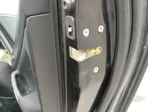 Foto de CERRADURA PUERTA TRASERA DERECHA HONDA ACCORD BERLINA (CL/CN) 2.0 VTEC CAT (155 CV / 114 KW)