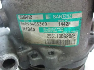 Foto de COMPRESOR AIRE ACONDICIONADO FORD FIESTA (CBK) referencia 2S611D629AE foto 3