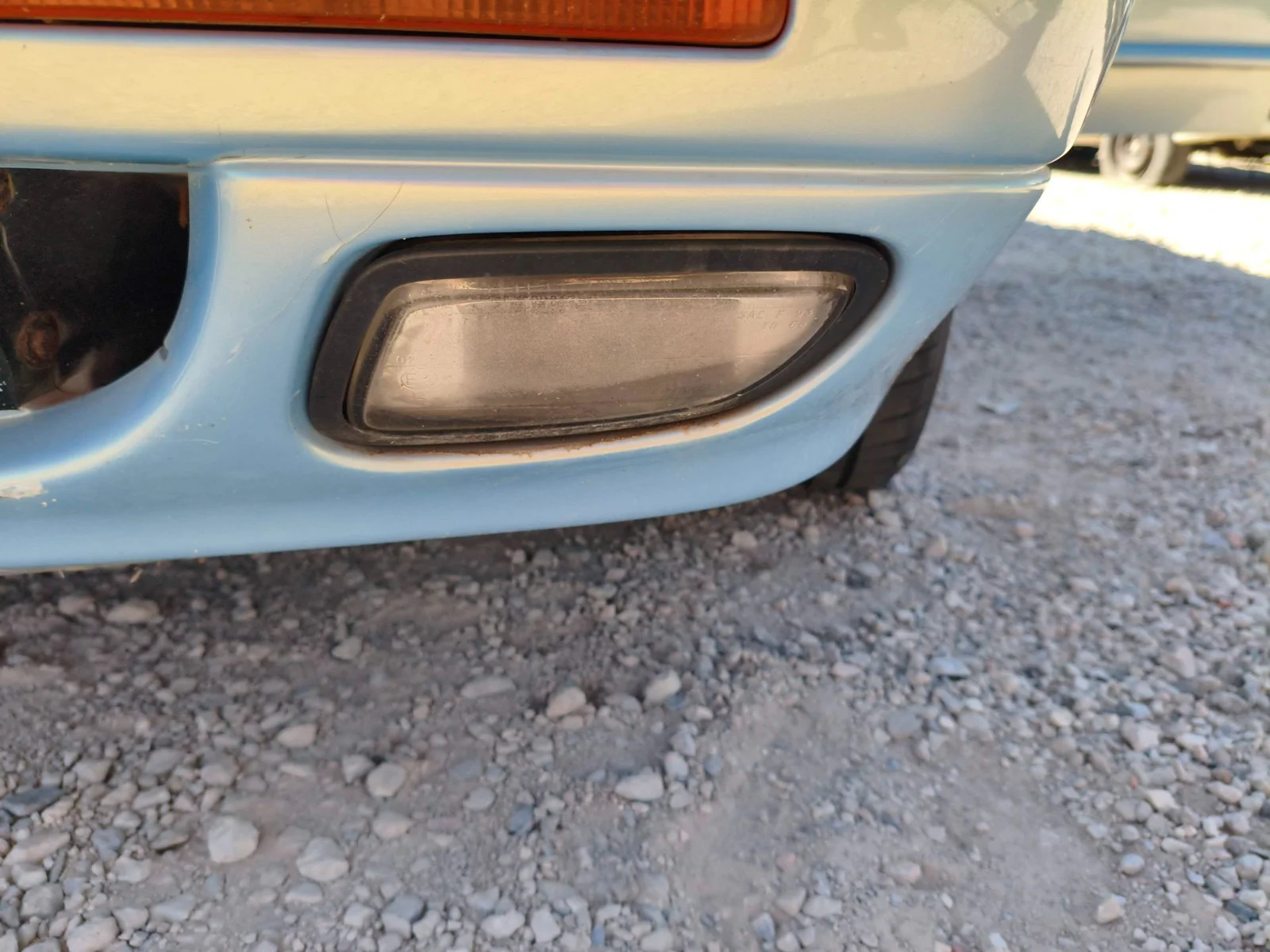 Foto de FARO ANTINIEBLA IZQUIERDO JAGUAR XJ 3.2 CAT (211 CV / 155 KW)