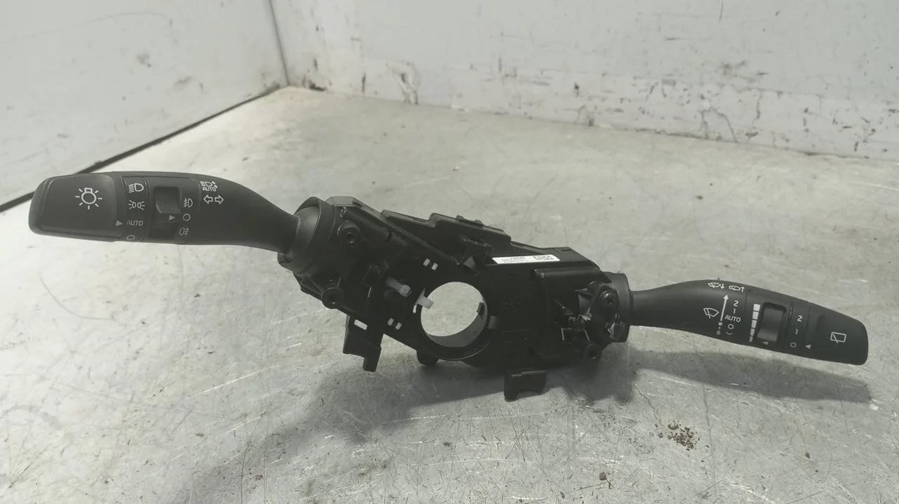 Foto de MANDO MULTIFUNCION KIA NIRO (SG2) Híbrido 104 kW (1.6 Ltr. - 77 kW) (141 CV / 104 KW) referencia 93404Q4960