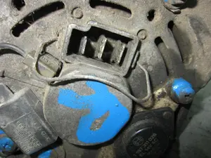 Foto de ALTERNADOR FORD FIESTA BERL./COURIER 1.3 CAT (60 CV / 44 KW) referencia 0120488176 foto 4
