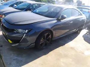 Foto de PUERTA DELANTERA IZQUIERDA PEUGEOT 508 Híbrido 265 kW (1.6 Ltr. - 147 kW) (360 CV / 265 KW) referencia 9822028380