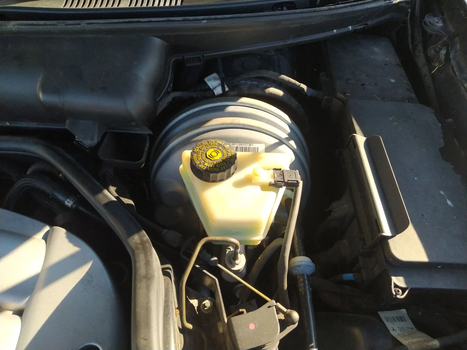 Foto de BOMBA FRENO MERCEDES-BENZ CLASE E (BM 210) BERLINA 2.7 CDI 20V CAT (170 CV / 125 KW)