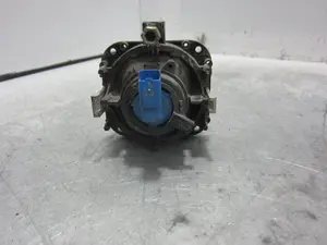 Foto de FARO ANTINIEBLA IZQUIERDO CITROEN XSARA PICASSO 2.0 HDi CAT (RHY / DW10TD) (90 CV / 66 KW) referencia 9638225680 foto 2