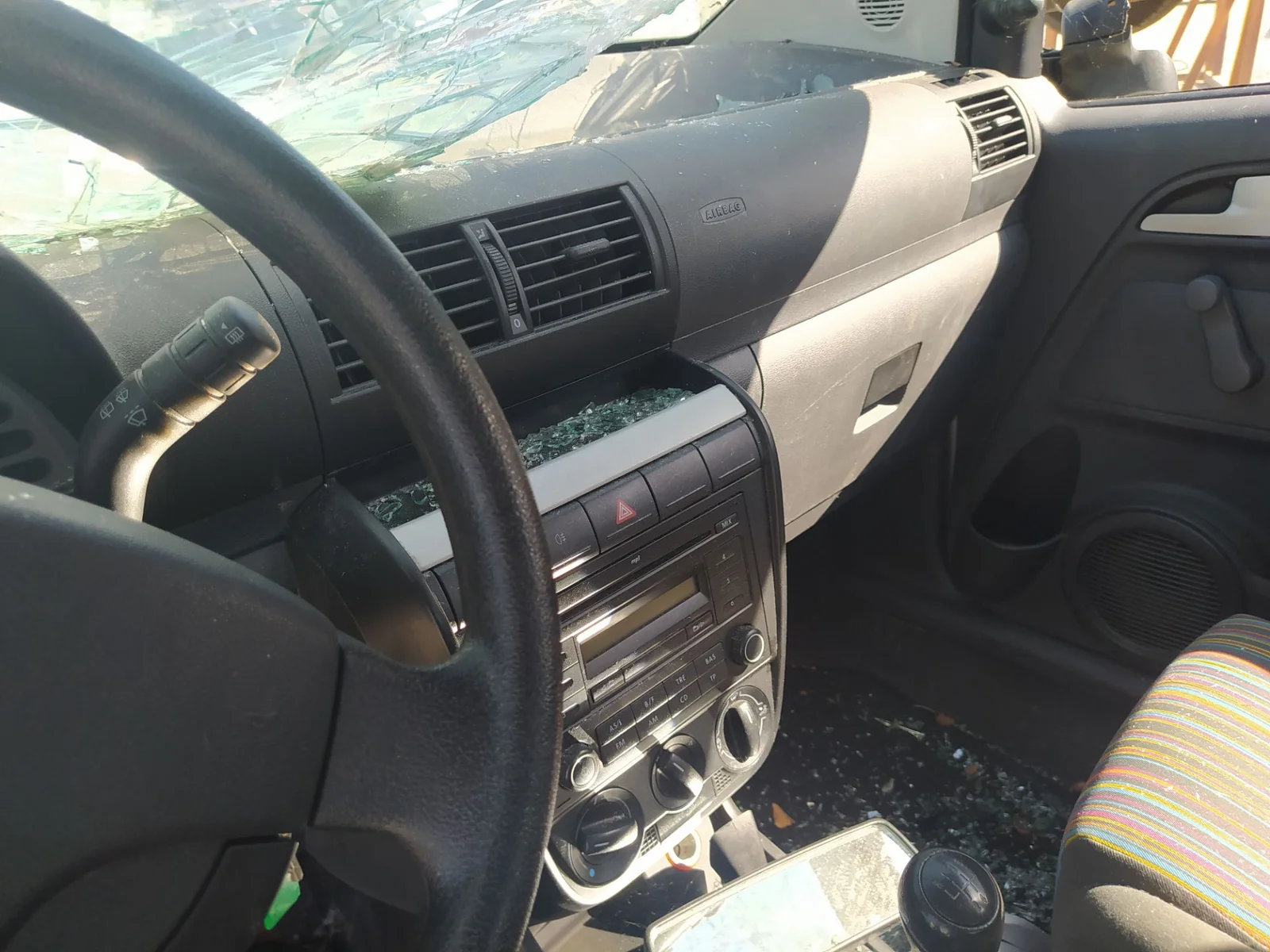 Foto de RESISTENCIA CALEFACCION VOLKSWAGEN FOX (5Z1)(04.2005) 1.4 (75 CV / 55 KW) referencia 6Q0959263A