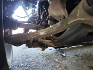 Foto de BRAZO SUSPENSION DELANTERO IZQUIERDO AUDI A4 AVANT (8E) 3.0 V6 24V TDI (233 CV / 171 KW)