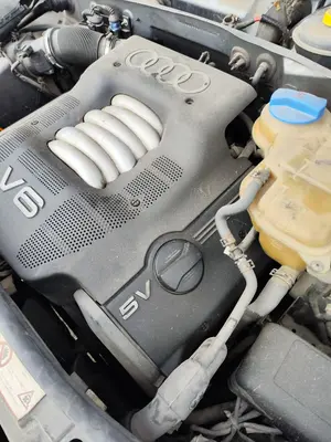 Foto de MOTOR COMPLETO AUDI A6 BERLINA (4B2) 2.4 V6 30V (165 CV / 121 KW) referencia APS foto 3