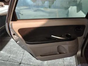 Foto de ELEVALUNAS TRASERO IZQUIERDO MITSUBISHI GRANDIS (NA0W)