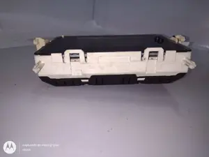 Foto de PANTALLA MULTIFUNCION FORD FIESTA (CB1) 1.4 TDCi CAT (68 CV / 50 KW) referencia 10A855 foto 2