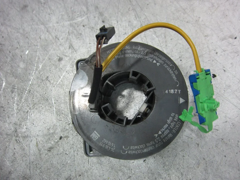 Foto de ANILLO AIRBAG SUZUKI IGNIS RM (MH) 1.3 DDiS Diesel CAT (69 CV / 51 KW) referencia 1610662