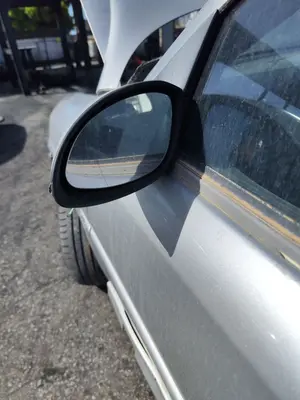 Foto de RETROVISOR IZQUIERDO OPEL VECTRA B BERLINA 2.0 DTI (101 CV / 74 KW)