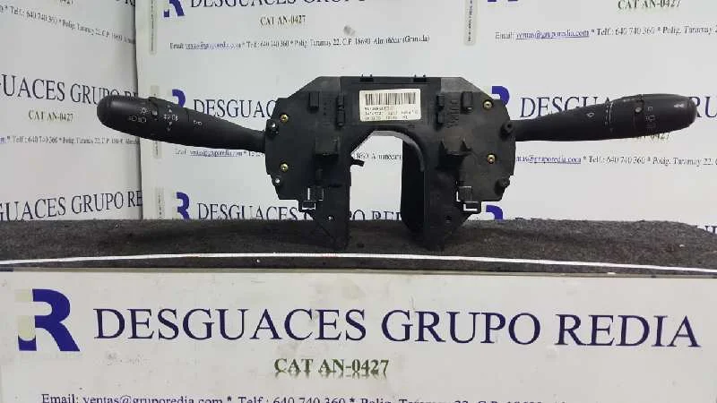 Foto de MANDO MULTIFUNCION CITROEN C4 COUPE referencia 92626865XT
