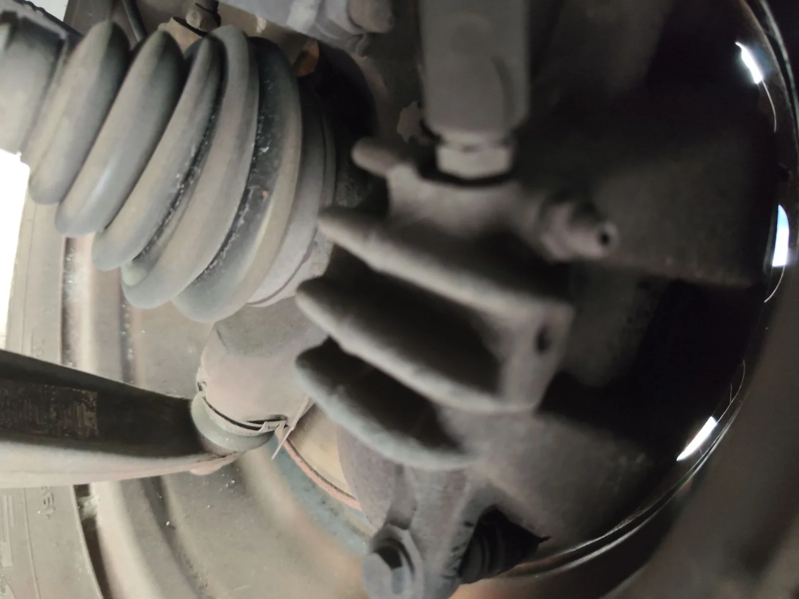 Foto de PINZA DE FRENO DELANTERA IZQUIERDA PEUGEOT 308 1.6 16V (120 CV / 88 KW)