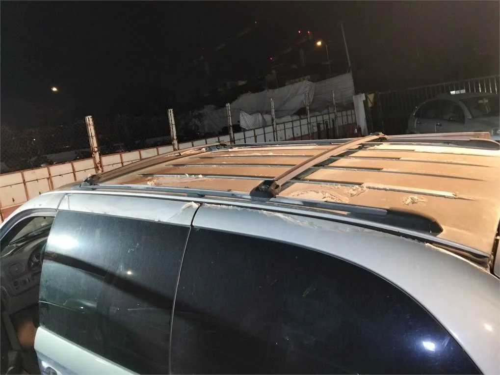 Foto de BARRAS TECHO CHRYSLER VOYAGER (RG)