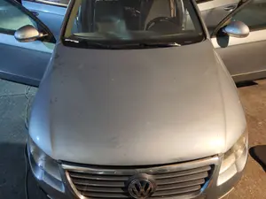 Foto de CAPO VOLKSWAGEN PASSAT BERLINA (3C2) 2.0 TDI (140 CV / 103 KW) referencia 3C0823031C
