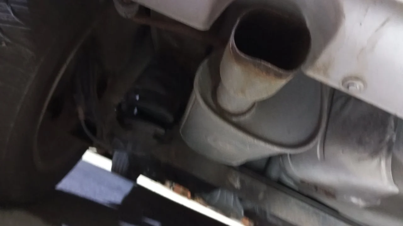 Foto de SILENCIADOR TRASERO OPEL CORSA C 1.2 16V CAT (Z 12 XE / LW4) (75 CV / 55 KW) referencia 9129833