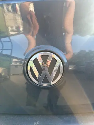 Foto de MANETA EXTERIOR MALETERO / PORTON VOLKSWAGEN PASSAT BERLINA (3C2) 2.0 TDI (140 CV / 103 KW)