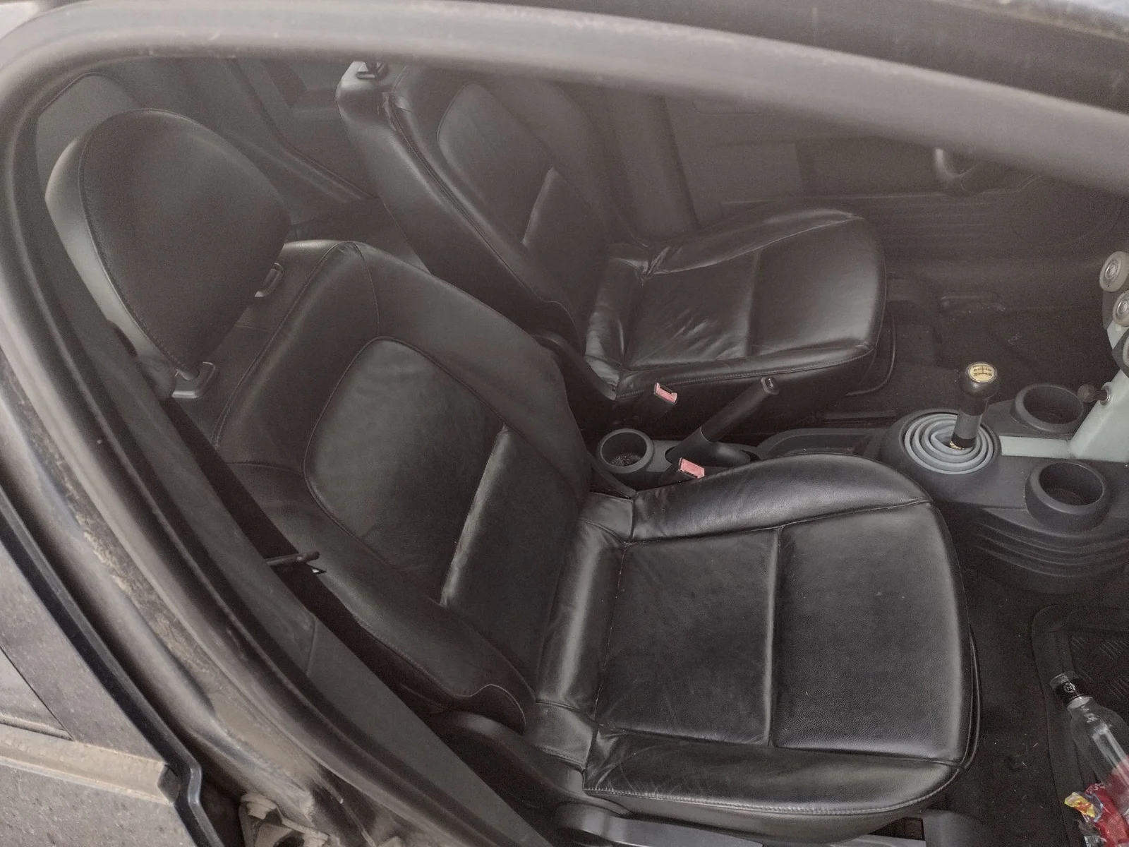 Foto de ASIENTO DELANTERO DERECHO MITSUBISHI COLT CZ3 BERL. 5 (Z30A) 1.5 DI-D CAT (95 CV / 70 KW)