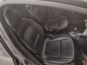 Foto de ASIENTO DELANTERO DERECHO MITSUBISHI COLT CZ3 BERL. 5 (Z30A) 1.5 DI-D CAT (95 CV / 70 KW)