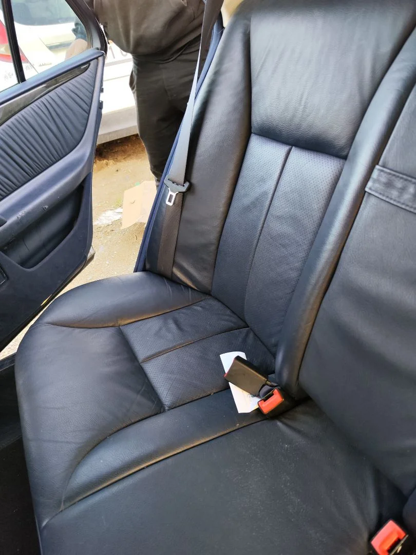 Foto de ASIENTOS TRASERO DERECHO MERCEDES-BENZ CLASE E (BM 210) BERLINA 3.0 Turbodiesel CAT (177 CV / 130 KW)