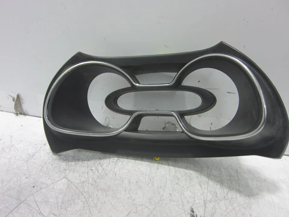Foto de NO IDENTIFICADO RENAULT CAPTUR I 1.5 dCi Diesel FAP Energy (90 CV / 66 KW) referencia 682504768R