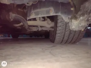 Foto de BRAZO SUSPENSION DELANTERO IZQUIERDO AUDI A6 BERLINA (4B2) 1.9 TDI (131 CV / 96 KW)