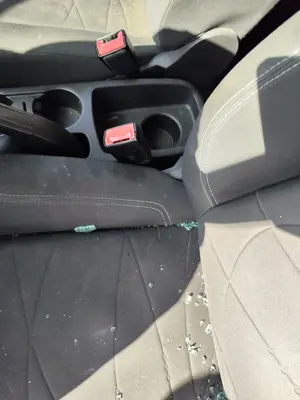 Foto de ENGANCHE CINTURON DELANTERO IZQUIERDO FORD FIESTA (CNN) 1.5 TDCi CAT (75 CV / 55 KW)