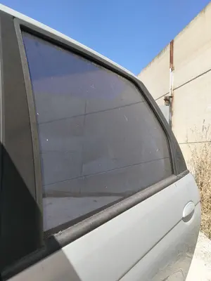 Foto de LUNA TRASERA IZQUIERDA RENAULT SCENIC I (JA...) 1.9 dCi Diesel CAT (102 CV / 75 KW) referencia 7700828351