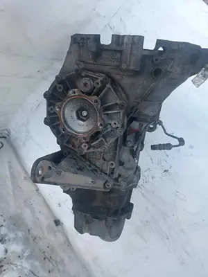 Foto de CAJA CAMBIOS AUDI A6 BERLINA (4B2) referencia 01e300049T foto 4