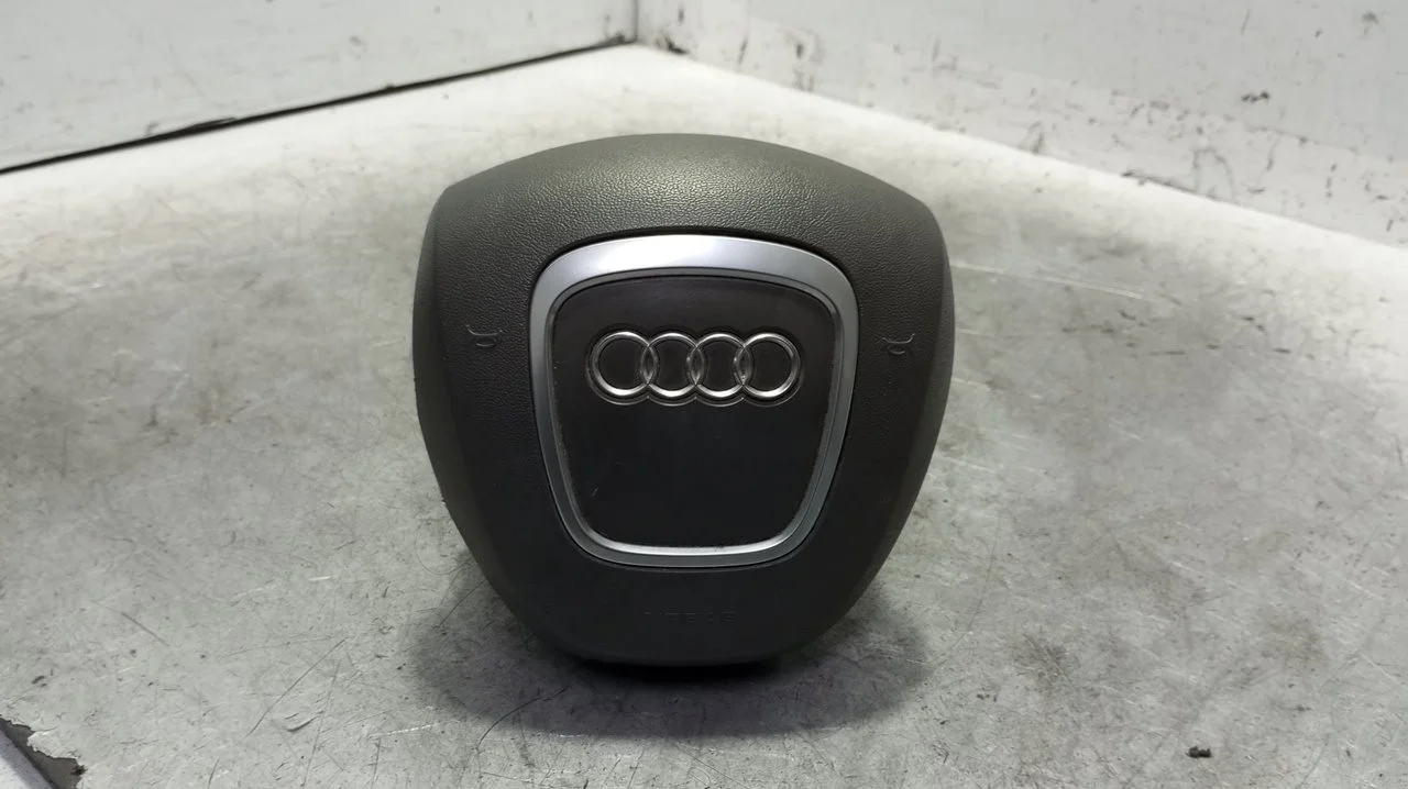 Foto de AIRBAG DELANTERO IZQUIERDO AUDI A4 AVANT (8E) 1.9 TDI (116 CV / 85 KW) referencia 8E0880201CD