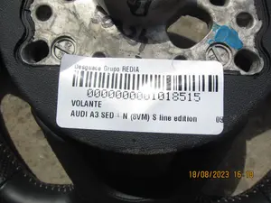 Foto de VOLANTE AUDI A3 SEDÁN (8VM) 2.0 16V TDI (150 CV / 110 KW) referencia 62739180A foto 7