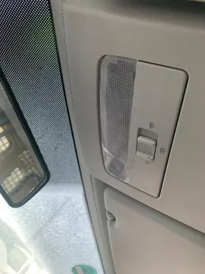 Foto de LUZ INTERIOR VOLKSWAGEN CADDY (2K)(02.2004) 2.0 SDI (69 CV / 51 KW) referencia 6Q0947105F FKZ