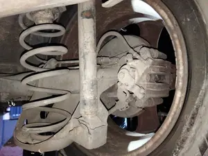 Foto de MANGUETA TRASERA DERECHA VOLKSWAGEN GOLF IV BERLINA (1J1)(10.1997)