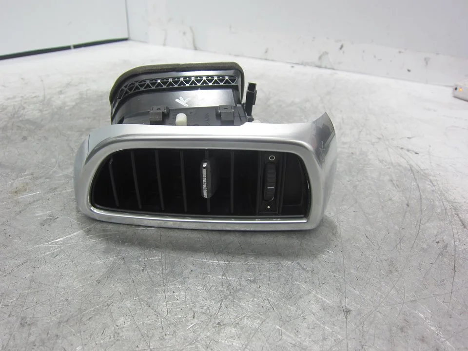 Foto de REJILLA AIREADORA PORSCHE CAYENNE (TIPO 92A)