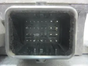 Foto de CENTRALITA MOTOR UCE RENAULT CLIO III 1.5 dCi Diesel (68 CV / 50 KW) referencia 8200399038 foto 5