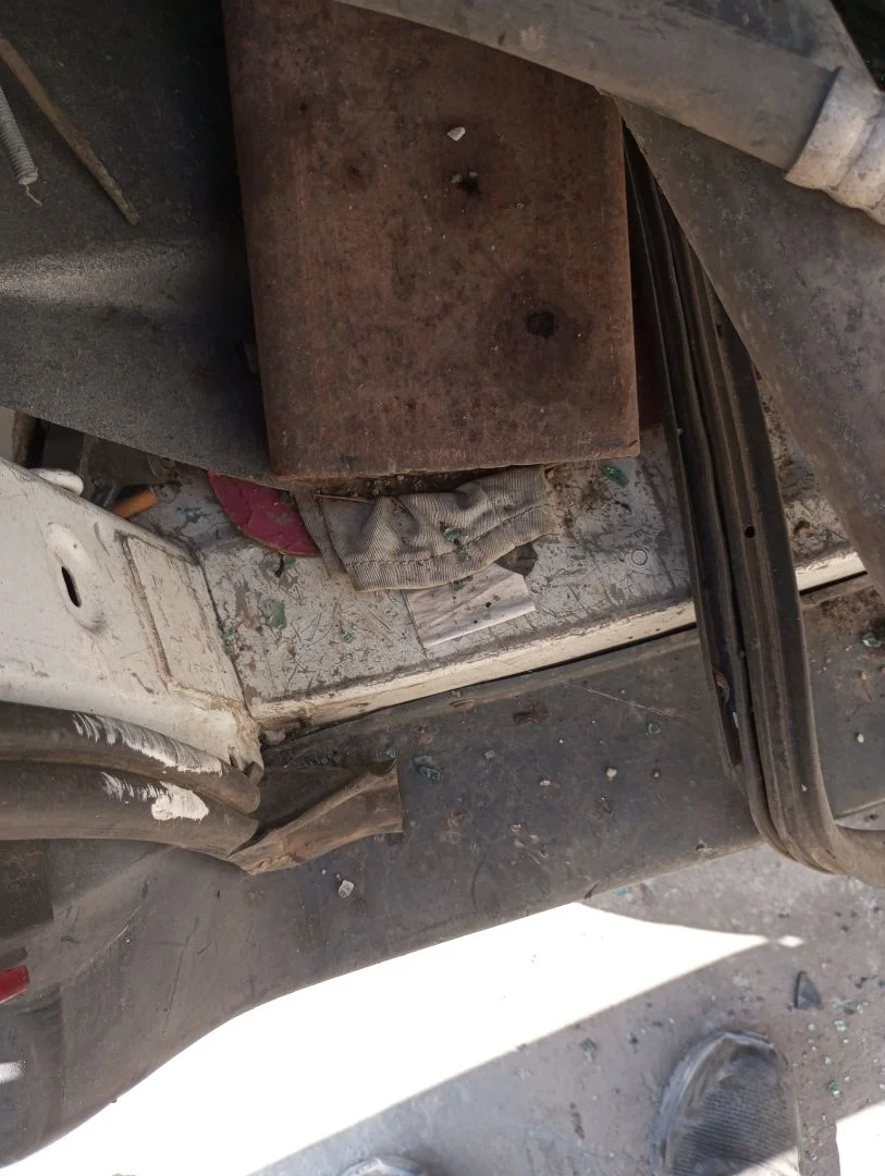 Foto de REFUERZO PARAGOLPES TRASERO CITROEN BERLINGO 1.9 Diesel (69 CV / 51 KW)