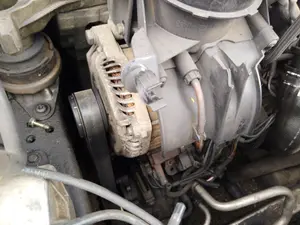 Foto de ALTERNADOR PEUGEOT 407 2.0 16V HDi FAP CAT (RHR / DW10BTED4) (136 CV / 100 KW)