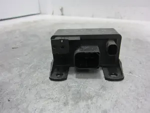 Foto de CAJA PRECALENTAMIENTO MERCEDES-BENZ VIANO (639) 2.1 CDI CAT (150 CV / 110 KW) referencia 0005453516 foto 3