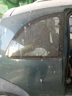 Foto de LUNA CUSTODIA TRASERA DERECHA FORD KA (CCQ) 1.3 CAT (50 CV / 37 KW)