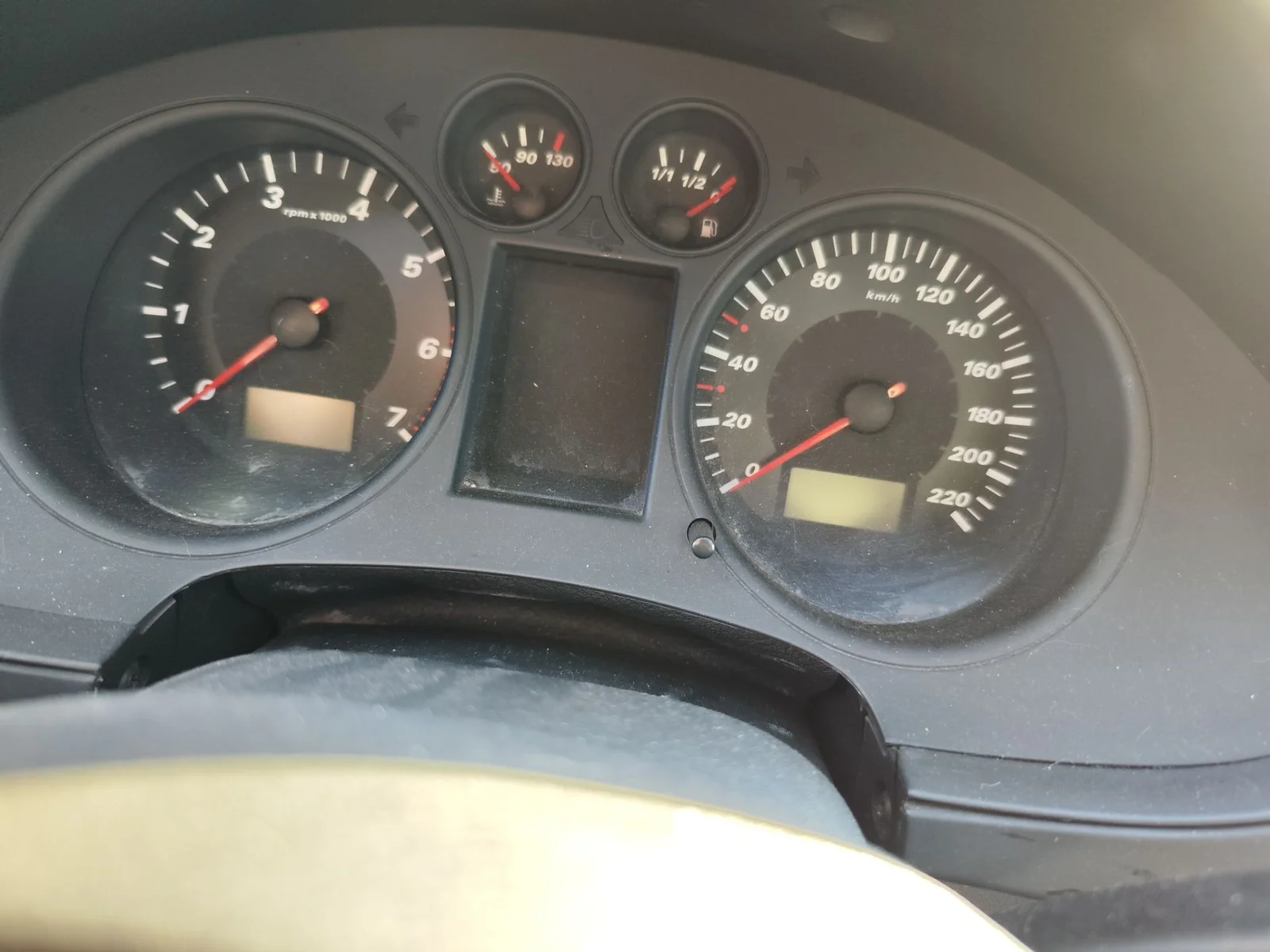 Foto de CUADRO INSTRUMENTOS SEAT CORDOBA BERLINA (6L2) 1.4 16V (75 CV / 55 KW)