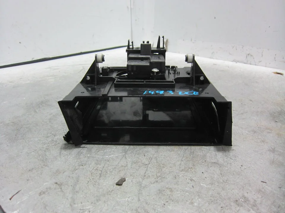 Foto de MANDO MULTIFUNCION SEAT IBIZA BERLINA (6J5) 1.4 TDI (80 CV / 59 KW) referencia 5J0959849