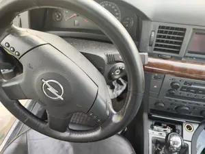 Foto de VOLANTE OPEL VECTRA C BERLINA 2.2 16V DTI CAT (Y 22 DTR / L50) (125 CV / 92 KW) referencia 24439965 foto 3