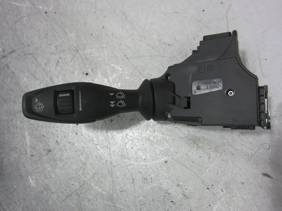 Foto de MANDO LIMPIA FORD FIESTA (CNN) 1.5 TDCi CAT (75 CV / 55 KW) referencia 8A6T17A553AC